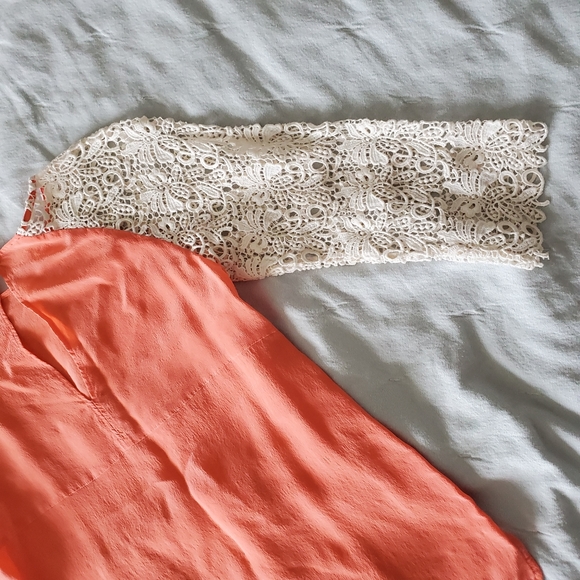 Club Monaco Silk cotton embroidered top size S - Picture 5 of 10